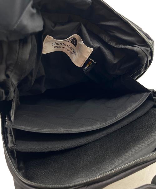 THE NORTH FACE（ザ ノース フェイス）THE NORTH FACE (ザ ノース フェイス) SHUTTLE DAYPACK SLIM グレーの古着・服飾アイテム
