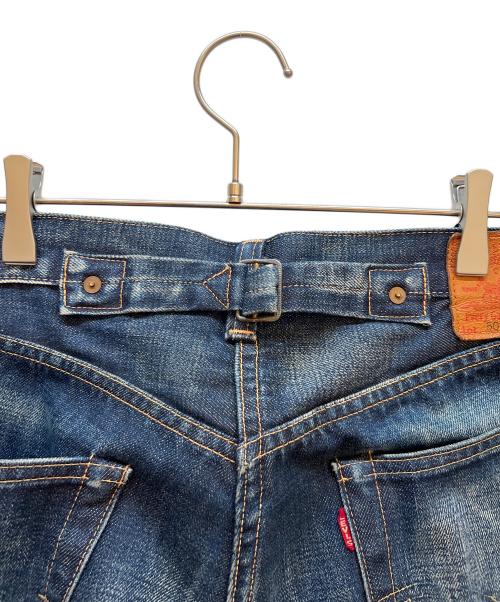 LEVI'S（リーバイス）LEVI'S (リーバイス) デニムパンツ インディゴ サイズ:33の古着・服飾アイテム