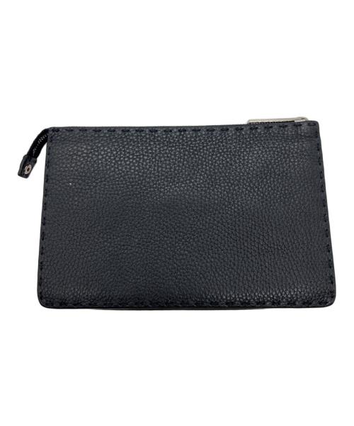 FENDI（フェンディ）FENDI (フェンディ) クラッチバッグ ブラックの古着・服飾アイテム