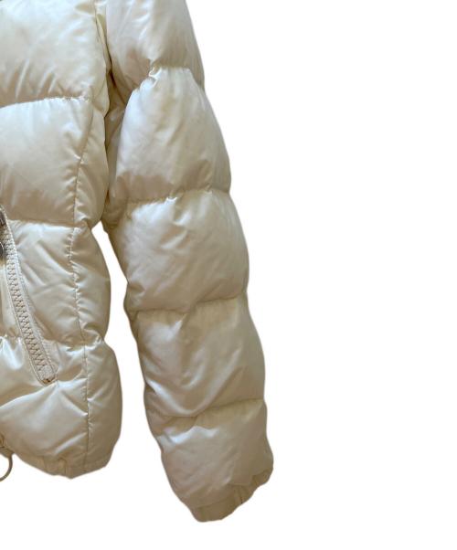 MONCLER（モンクレール）MONCLER (モンクレール) ダウンジャケット アイボリーの古着・服飾アイテム