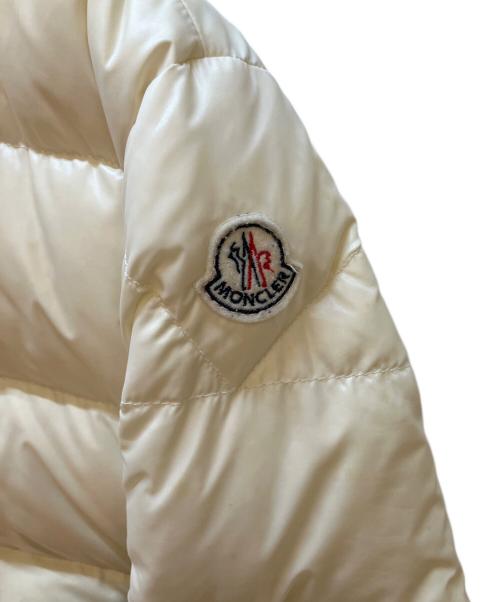 MONCLER（モンクレール）MONCLER (モンクレール) ダウンジャケット アイボリーの古着・服飾アイテム