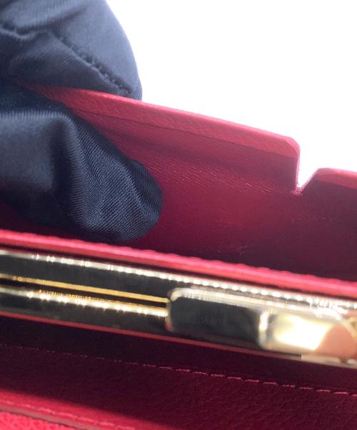 Yves Saint Laurent（イヴサンローラン）Yves Saint Laurent (イヴサンローラン) 2つ折り財布 レッドの古着・服飾アイテム