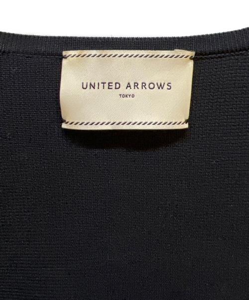 UNITED ARROWS TOKYO（ユナイテッドアローズトウキョウ）UNITED ARROWS TOKYO (ユナイテッドアローズトウキョウ) ノースリーブブラウス ブラック サイズ:FREEの古着・服飾アイテム