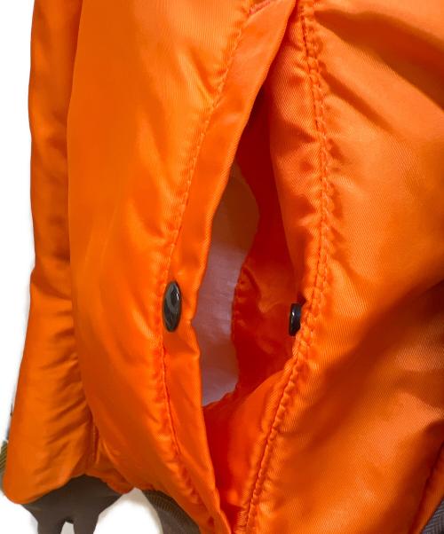 ALPHA INDUSTRIES（アルファインダストリーズ）ALPHA INDUSTRIES (アルファインダストリーズ) フライトジャケット ブラウン×オレンジ サイズ:Lの古着・服飾アイテム