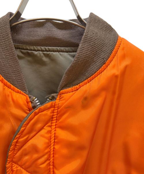 ALPHA INDUSTRIES（アルファインダストリーズ）ALPHA INDUSTRIES (アルファインダストリーズ) フライトジャケット ブラウン×オレンジ サイズ:Lの古着・服飾アイテム