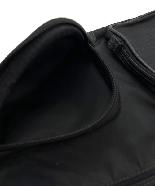 PRADA（プラダ）PRADA (プラダ) ショルダーバッグ ブラックの古着・服飾アイテム