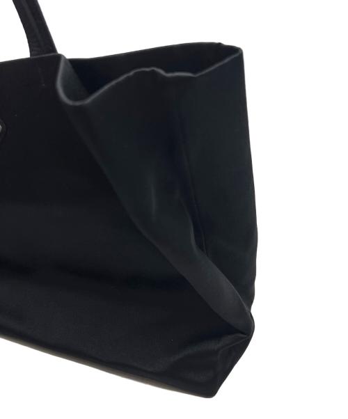 PRADA（プラダ）PRADA (プラダ) ナイロントートバッグ ブラックの古着・服飾アイテム