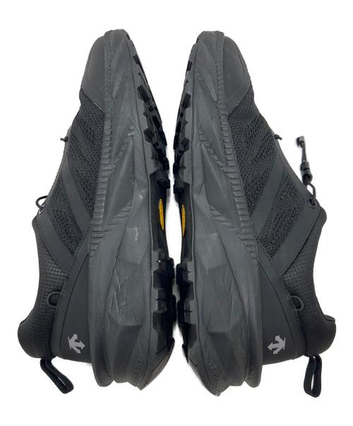 DESCENTE（デサント）DESCENTE (デサント) MODULARIZE V1 24.1 BLK ブラック サイズ:27cmの古着・服飾アイテム