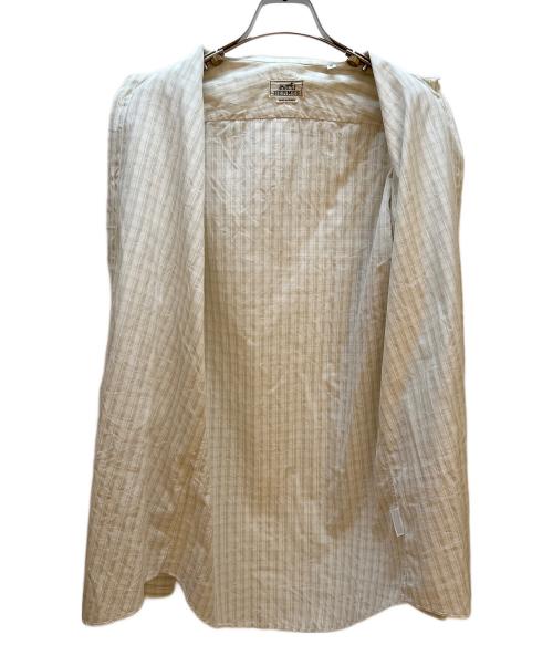 HERMES（エルメス）HERMES (エルメス) 長袖シャツ ベージュ サイズ:38の古着・服飾アイテム
