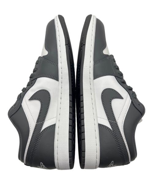 NIKE（ナイキ）NIKE (ナイキ) ローカットスニーカー/NIKE AIR JORDAN 1 LOW iron grey/summit wht 553558-044 グレー サイズ:28.5cmの古着・服飾アイテム