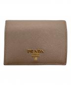 PRADAプラダ）の古着「2つ折り財布」｜ベージュ