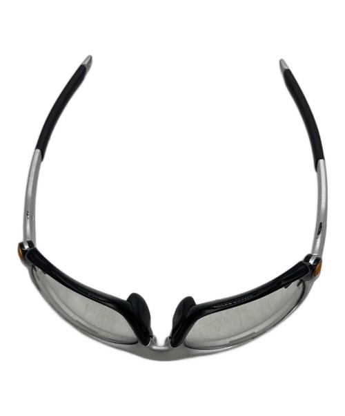 OAKLEY（オークリー）OAKLEY (オークリー) サングラス グレー×ブラックの古着・服飾アイテム