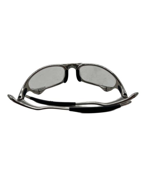 OAKLEY（オークリー）OAKLEY (オークリー) サングラス シルバーの古着・服飾アイテム