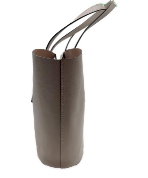 GIANNI CHIARINI（ジャンニ キアリーニ）GIANNI CHIARINI (ジャンニ キアリーニ) ポーチ付トートバッグ ホワイトの古着・服飾アイテム