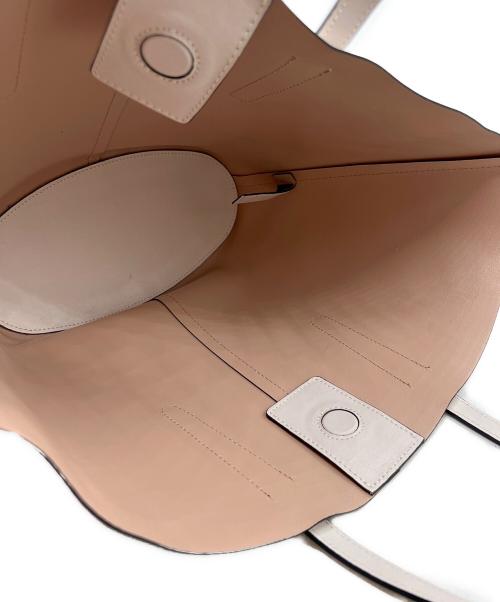 GIANNI CHIARINI（ジャンニ キアリーニ）GIANNI CHIARINI (ジャンニ キアリーニ) ポーチ付トートバッグ ホワイトの古着・服飾アイテム