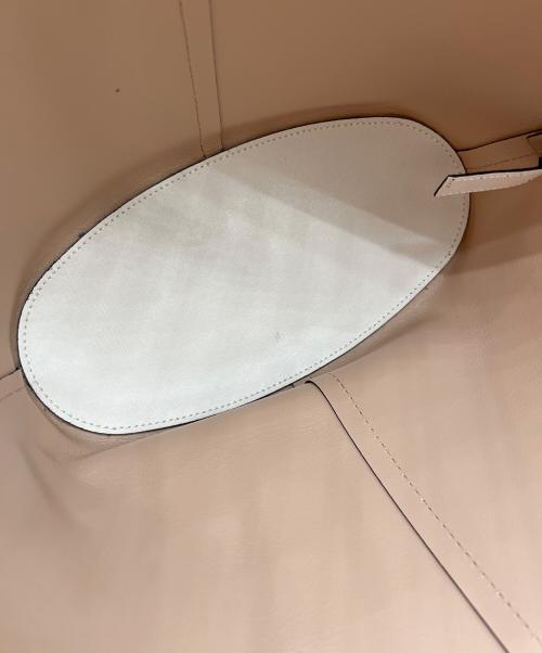 GIANNI CHIARINI（ジャンニ キアリーニ）GIANNI CHIARINI (ジャンニ キアリーニ) ポーチ付トートバッグ ホワイトの古着・服飾アイテム