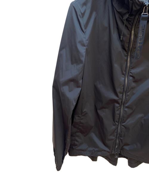 UPTOBE（アップトゥービー）UPTOBE (アップトゥービー) フーデッドジャケット ブラック サイズ:SIZE 42の古着・服飾アイテム