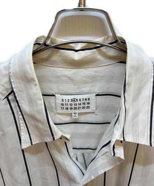 Maison Margiela（メゾンマルジェラ）Maison Margiela (メゾンマルジェラ) 長袖シャツ ホワイト×ブラック サイズ:XSの古着・服飾アイテム