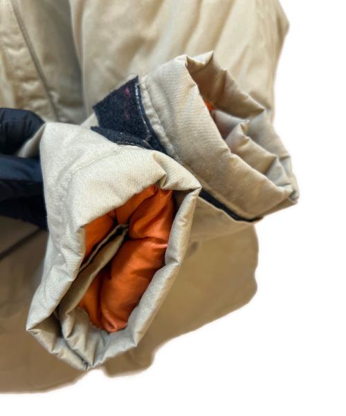 THE NORTH FACE（ザ ノース フェイス）THE NORTH FACE (ザ ノース フェイス) ダウンジャケット ベージュ サイズ:XLの古着・服飾アイテム