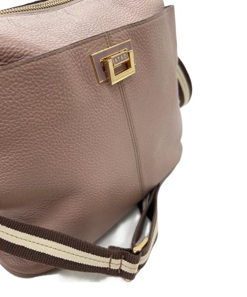 ATAO（アタオ）ATAO (アタオ) ショルダーバッグ ピンクの古着・服飾アイテム