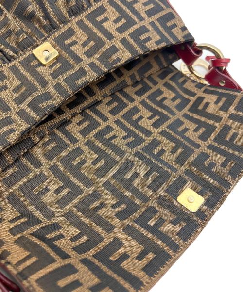 FENDI（フェンディ）FENDI (フェンディ) ハンドバッグ/ズッカ ブラウン×レッドの古着・服飾アイテム