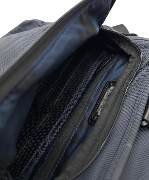 TUMI（トゥミ）TUMI (トゥミ) ビジネスバッグ ネイビーの古着・服飾アイテム