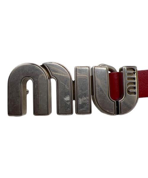 MIU MIU（ミュウミュウ）MIU MIU (ミュウミュウ) ベルト レッドの古着・服飾アイテム