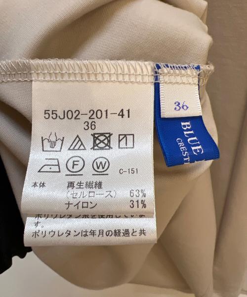 BLUE LABEL CRESTBRIDGE（ブルーレーベルクレストブリッジ）BLUE LABEL CRESTBRIDGE (ブルーレーベルクレストブリッジ) 半袖ワンピース ベージュ サイズ:36の古着・服飾アイテム