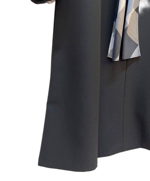 BLUE LABEL CRESTBRIDGE（ブルーレーベルクレストブリッジ）BLUE LABEL CRESTBRIDGE (ブルーレーベルクレストブリッジ) 長袖ワンピース ブラック サイズ:36の古着・服飾アイテム