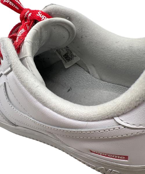 NIKE（ナイキ）NIKE (ナイキ) SUPREME (シュプリーム) ローカットスニーカー/	AIR FORCE1 LOW ホワイト サイズ:28の古着・服飾アイテム