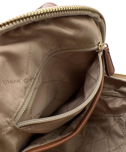 MICHAEL KORS（マイケルコース）MICHAEL KORS (マイケル・コース) リュック ホワイトの古着・服飾アイテム