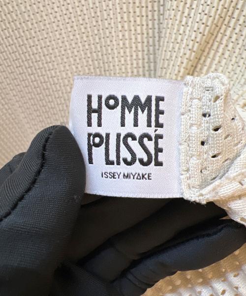 HOMME PLISSE ISSEY MIYAKE（オム プリッセ イッセイ ミヤケ）HOMME PLISSE ISSEY MIYAKE (オム プリッセ イッセイ ミヤケ) Tシャツ ベージュ サイズ:2の古着・服飾アイテム