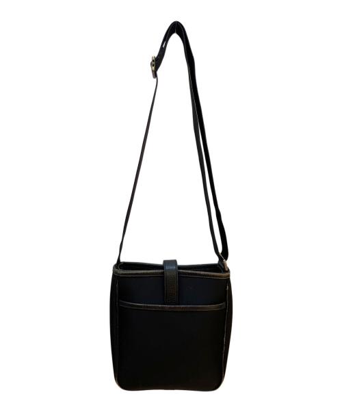 BURBERRY（バーバリー）BURBERRY (バーバリー) ショルダーバッグ ブラックの古着・服飾アイテム