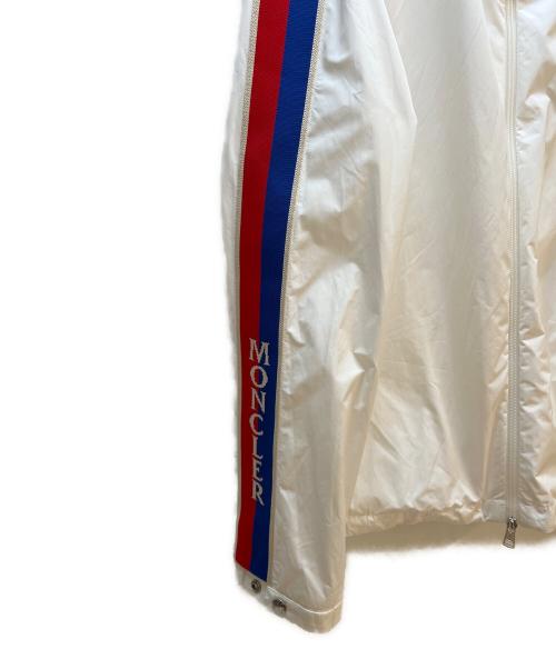 MONCLER（モンクレール）MONCLER (モンクレール) ナイロンジャケット ホワイト サイズ:2の古着・服飾アイテム