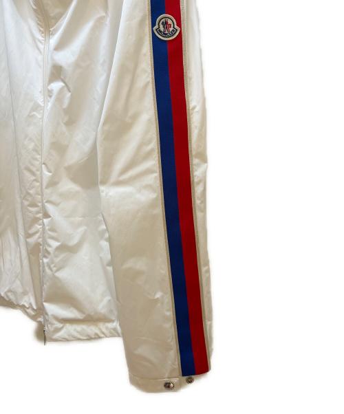 MONCLER（モンクレール）MONCLER (モンクレール) ナイロンジャケット ホワイト サイズ:2の古着・服飾アイテム