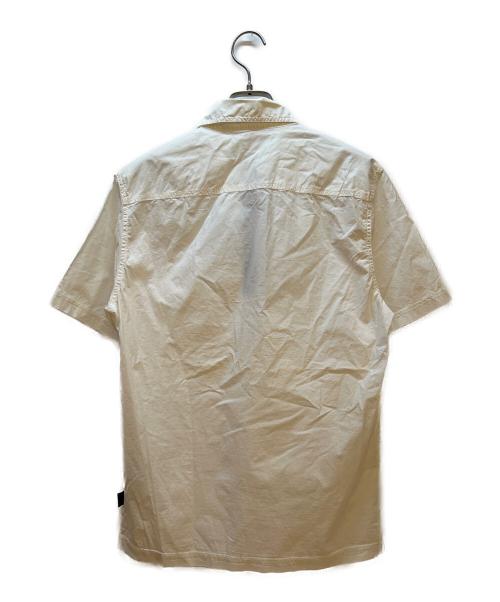 STONE ISLAND（ストーンアイランド）STONE ISLAND (ストーンアイランド) 半袖シャツ ホワイト サイズ:Sの古着・服飾アイテム
