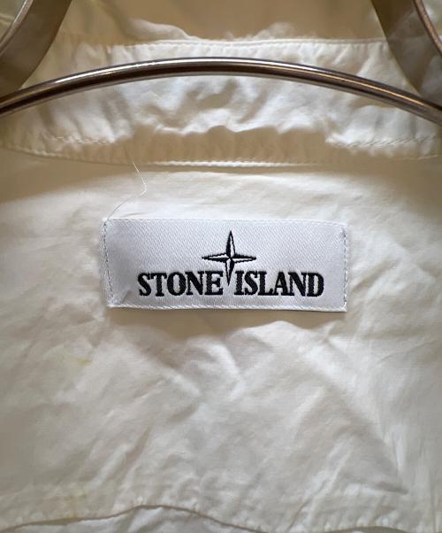 STONE ISLAND（ストーンアイランド）STONE ISLAND (ストーンアイランド) 半袖シャツ ホワイト サイズ:Sの古着・服飾アイテム