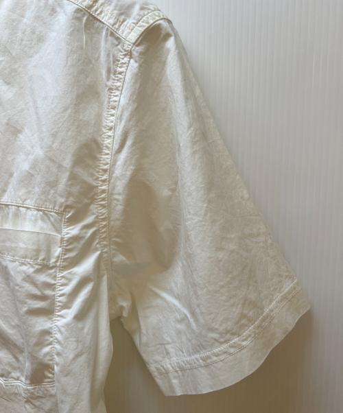 STONE ISLAND（ストーンアイランド）STONE ISLAND (ストーンアイランド) 半袖シャツ ホワイト サイズ:Sの古着・服飾アイテム