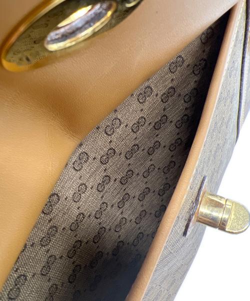 GUCCI（グッチ）GUCCI (グッチ) ショルダーバッグ ベージュの古着・服飾アイテム
