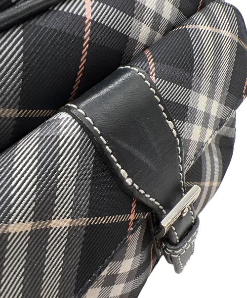BURBERRY BLUE LABEL（バーバリー ブルー レーベル）BURBERRY BLUE LABEL (バーバリー ブルー レーベル) ショルダーバッグ ブラックの古着・服飾アイテム