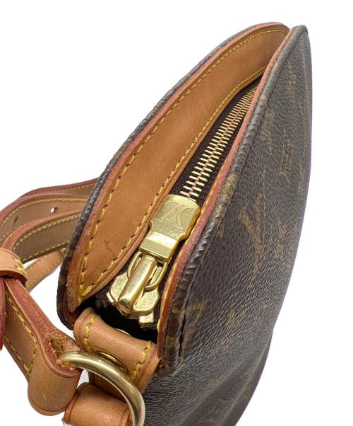 LOUIS VUITTON（ルイ ヴィトン）LOUIS VUITTON (ルイ ヴィトン) ショルダーポーチ ブラウンの古着・服飾アイテム