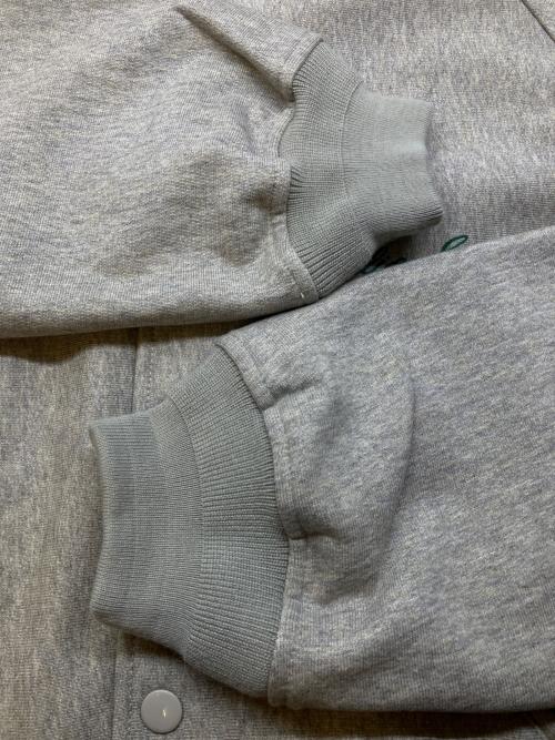 studio seven（スタジオセブン）studio seven (スタジオセブン) Sweat Blouson スタジャン グレー サイズ:SIZE L 未使用品の古着・服飾アイテム