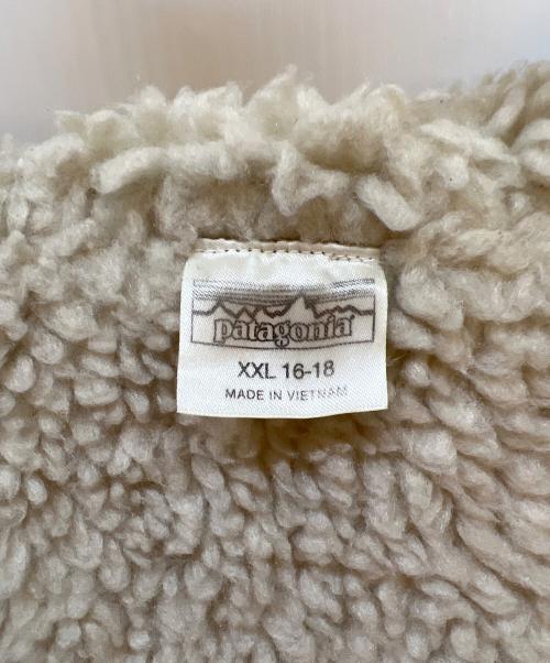 Patagonia（パタゴニア）Patagonia (パタゴニア) ジャケット オリーブ サイズ:キッズXXL (レディースL相当)の古着・服飾アイテム