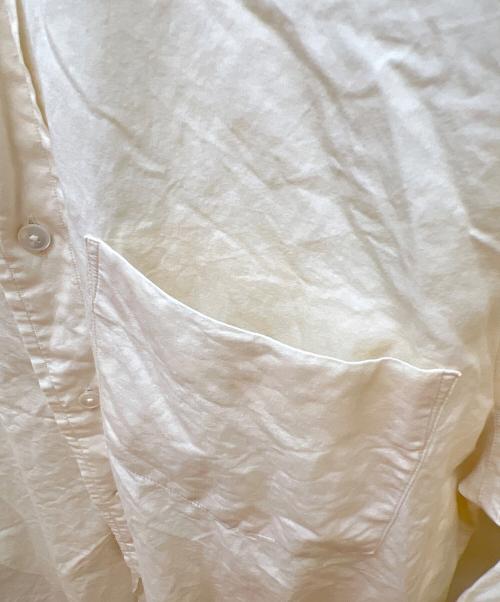 COMOLI（コモリ）COMOLI (コモリ) 長袖シャツ アイボリーの古着・服飾アイテム