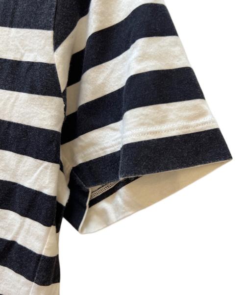 STONE ISLAND（ストーンアイランド）STONE ISLAND (ストーンアイランド) Tシャツ ホワイト×ブラック サイズ:Sの古着・服飾アイテム