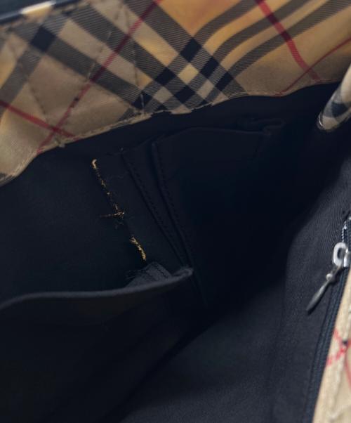 BURBERRY BLUE LABEL（バーバリー ブルー レーベル）BURBERRY BLUE LABEL (バーバリー ブルー レーベル) ハンドバッグ ベージュの古着・服飾アイテム