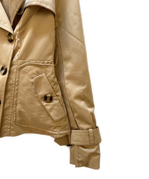 BURBERRY BLUE LABEL（バーバリー ブルー レーベル）BURBERRY BLUE LABEL (バーバリー ブルー レーベル) ショートトレンチコート ベージュ サイズ:36の古着・服飾アイテム
