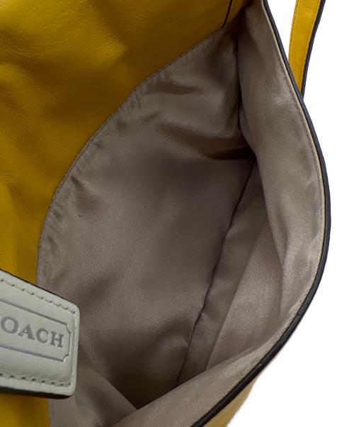 COACH（コーチ）COACH (コーチ) ショルダーバッグ イエローの古着・服飾アイテム