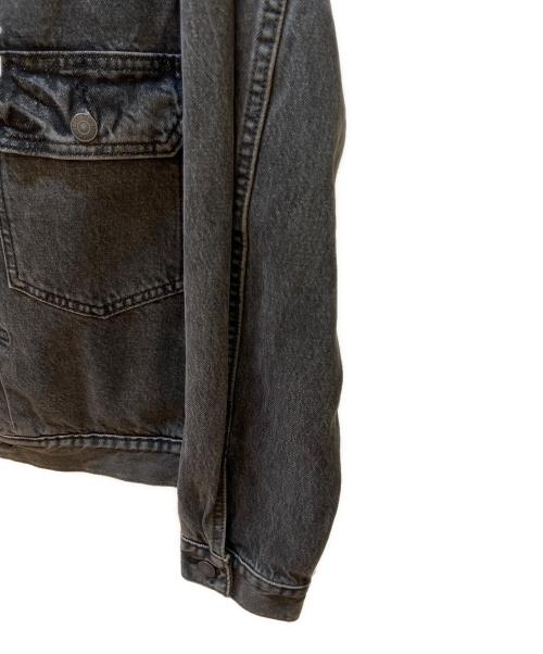 LEVI'S（リーバイス）LEVI'S (リーバイス) デニムジャケット グレー サイズ:Mの古着・服飾アイテム
