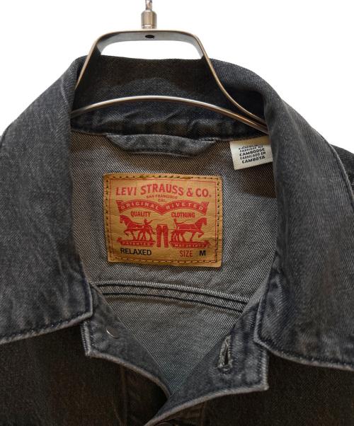 LEVI'S（リーバイス）LEVI'S (リーバイス) デニムジャケット グレー サイズ:Mの古着・服飾アイテム